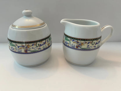 W-Regal Lidded Coffee and Tea Set - Finest Antique