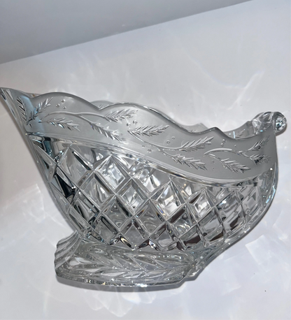 Waterford Marquis Holiday Sleigh Crystal Bowl - Finest Antique